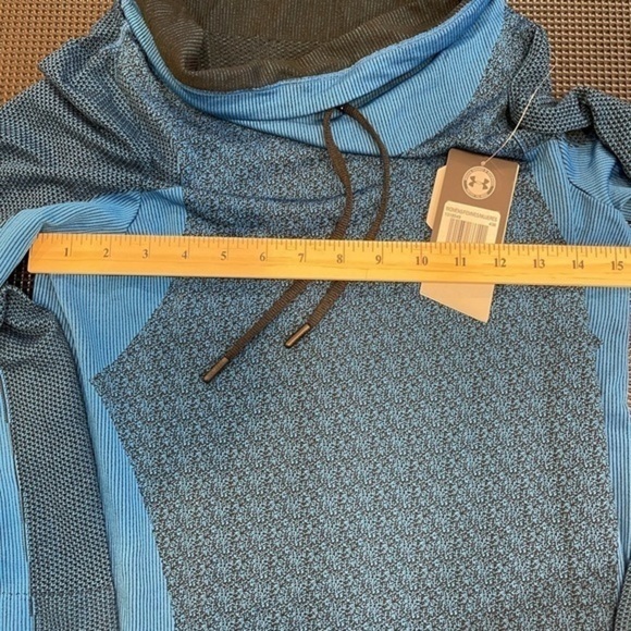 NWT Under Armour Vanish Seamless Layer running top - Picture 11 of 15